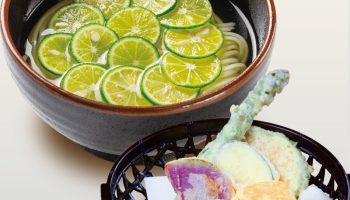 夏の美味しさ、ひと皿に凝縮。季節限定うどんが登場